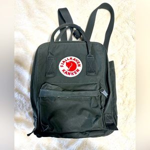 Fjallraven kraken mini book bag